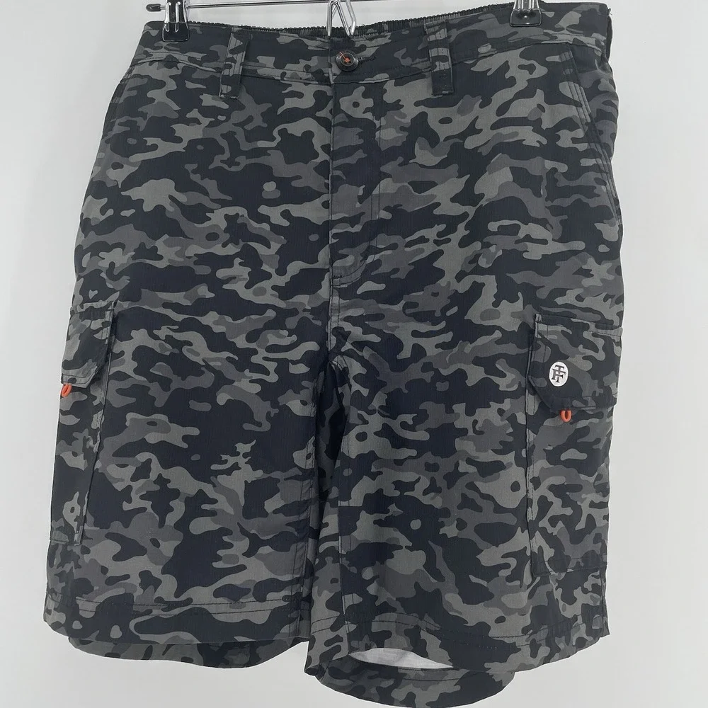 Flatwood Threads Men's L Black Camo Cargo Shorts 6 Pocket Stretch Lightweight